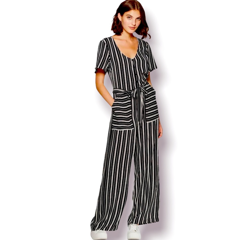 Xhilaration Striped Scoop Neck Button-Front Belted Jumpsuit
